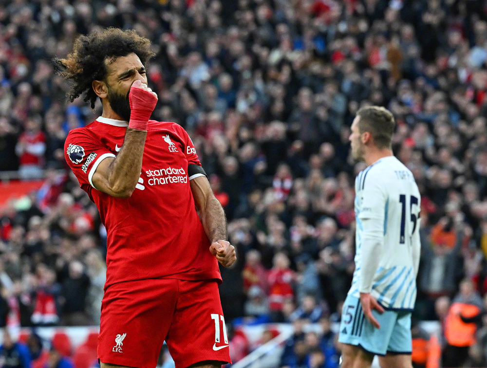  沃特金斯戴帽助维拉大胜诺丁汉森林