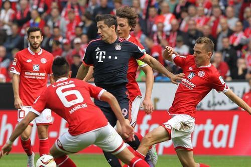  柏林赫塔防线漏洞百出，惨遭莱比锡五球血洗