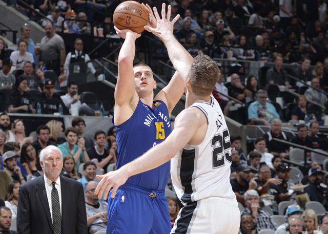  恩波利替补席发挥奇效读秒阶段扳平比分